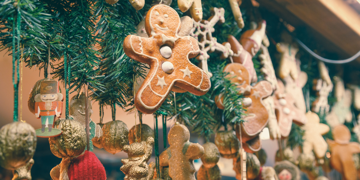 gingerbread cookie ornaments hanging on garland